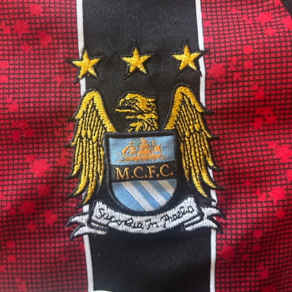 Manchester City Away Jersey NWT with Thomas Cook sponsorship - Picture 3 of 6